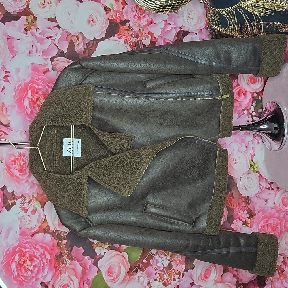 ZARA Faux Shearling Cropped BikerJacket Brown Size XS like new